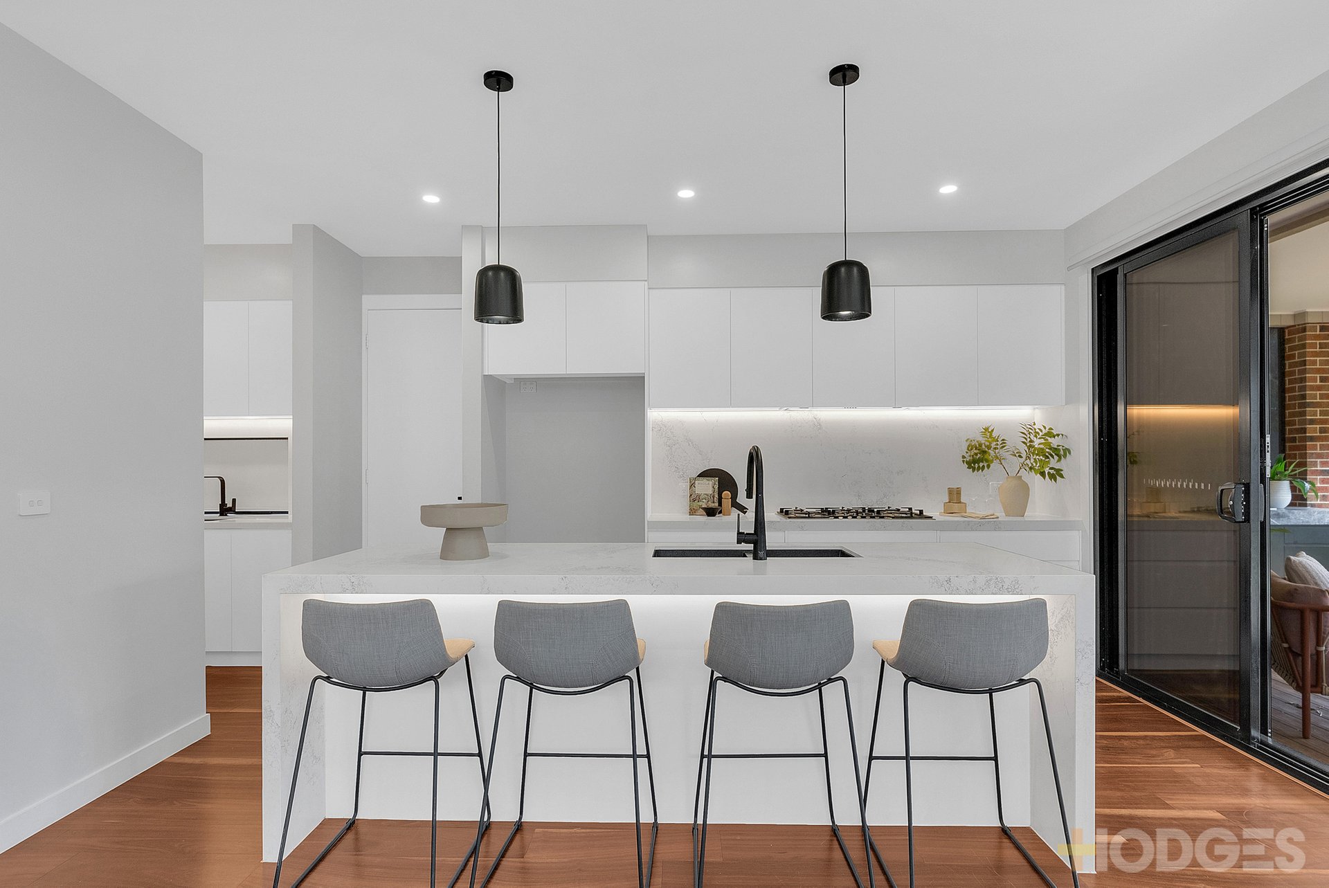 2 / 25 Hawke Street Parkdale