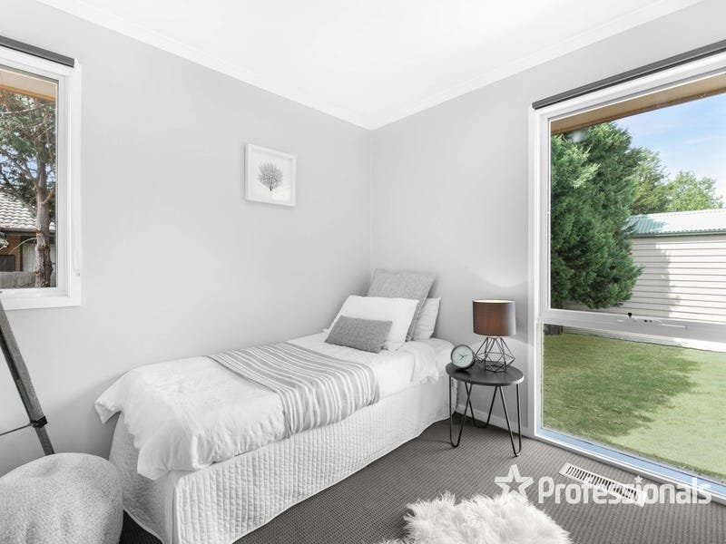 2/25 Kitchener Road, Croydon image 9