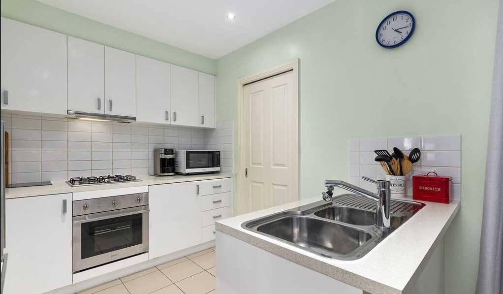 2/25 Maple Street, Bayswater image 5