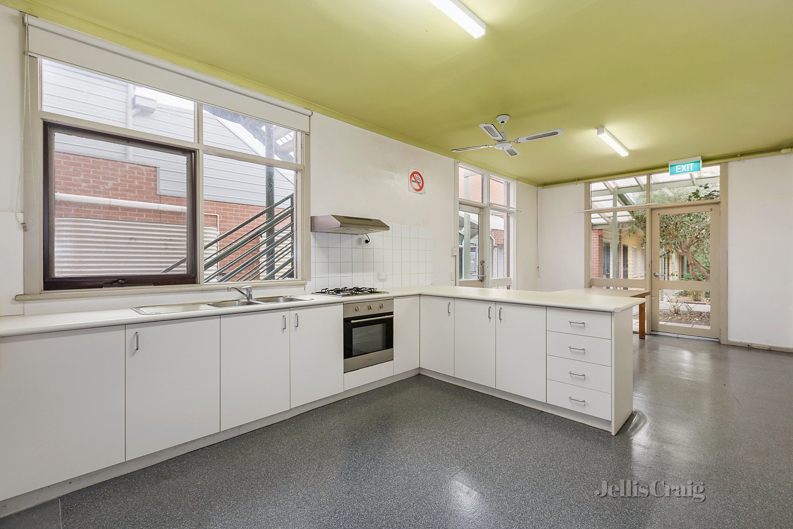 225 McKean Street, Fitzroy North image 7