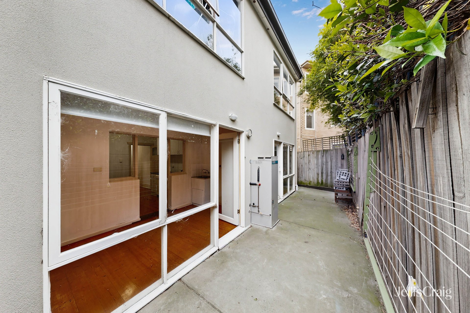 2/25 Mitchell Street, St&nbsp;Kilda image 11