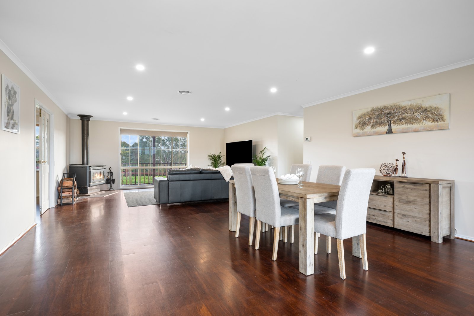Property Gallery Thumbnail 2
