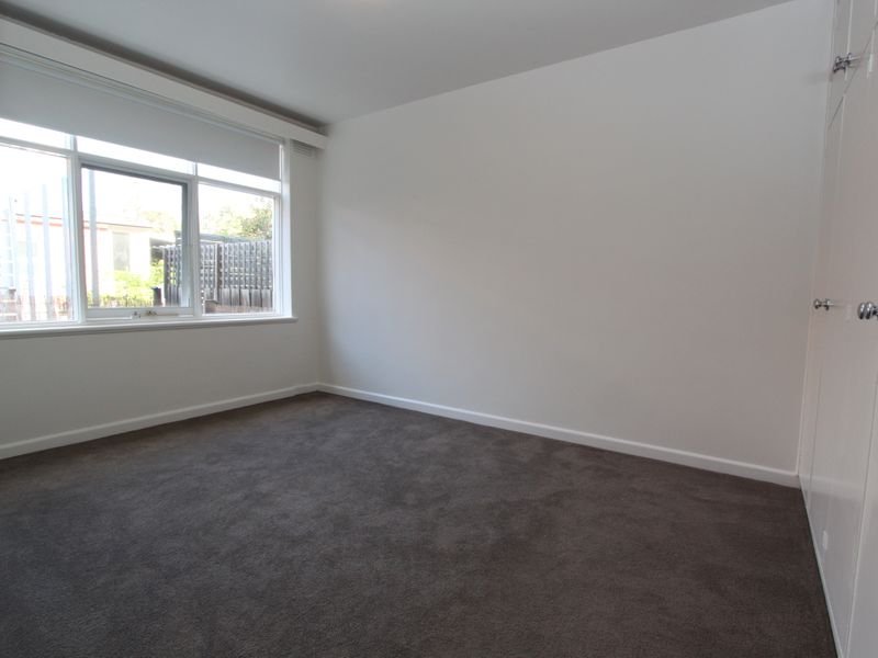 Property Gallery Thumbnail 4