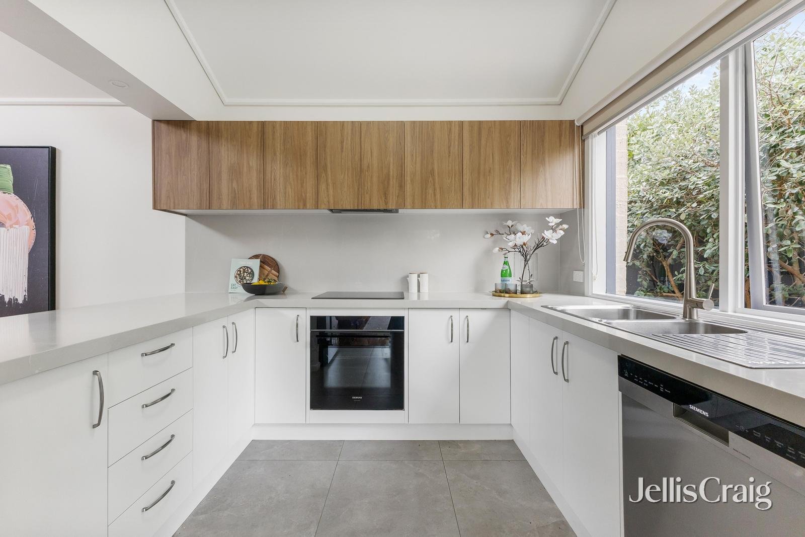 2/25 York Street, Surrey&nbsp;Hills image 4