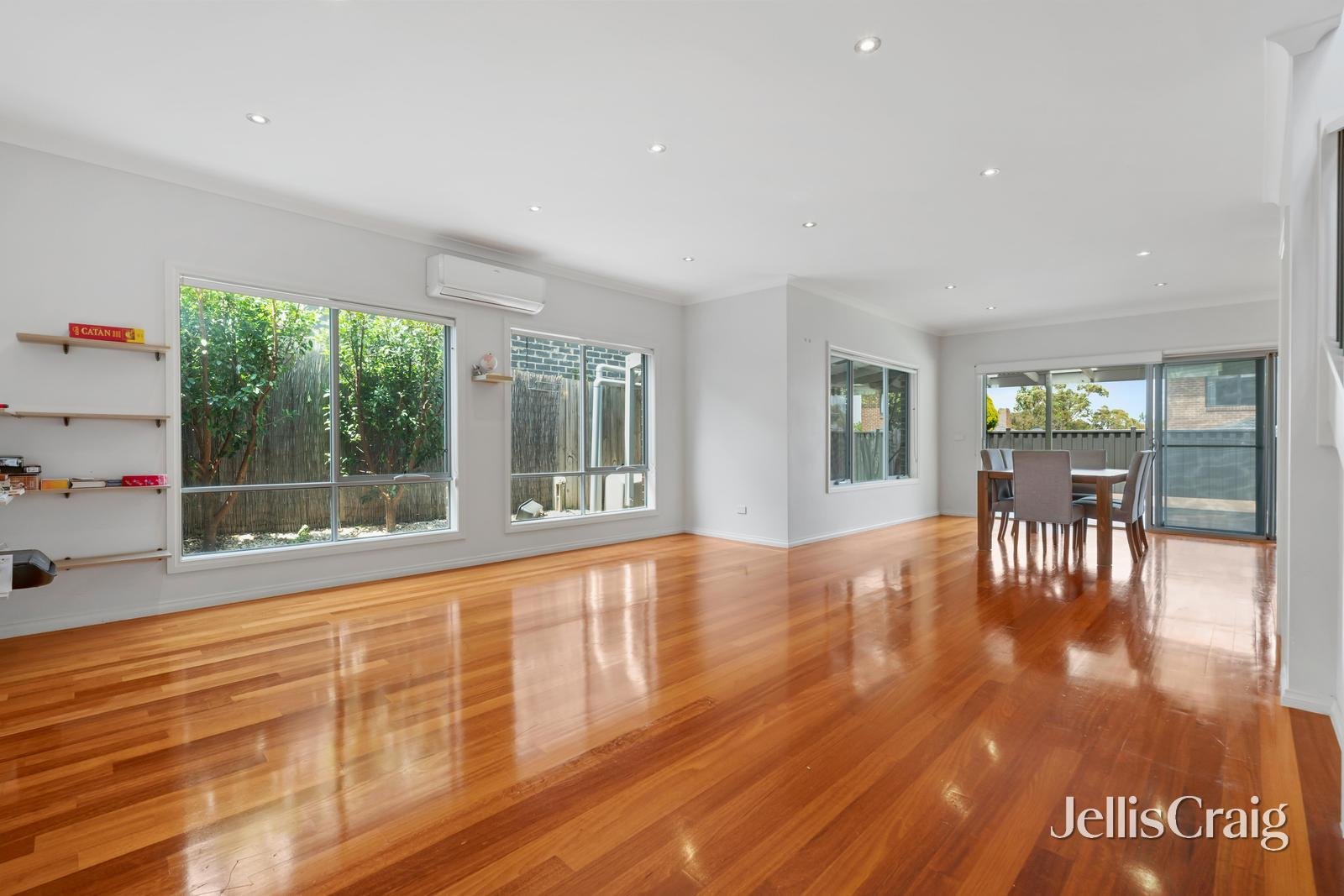 2/250 Waverley Road, Mount&nbsp;Waverley image 3