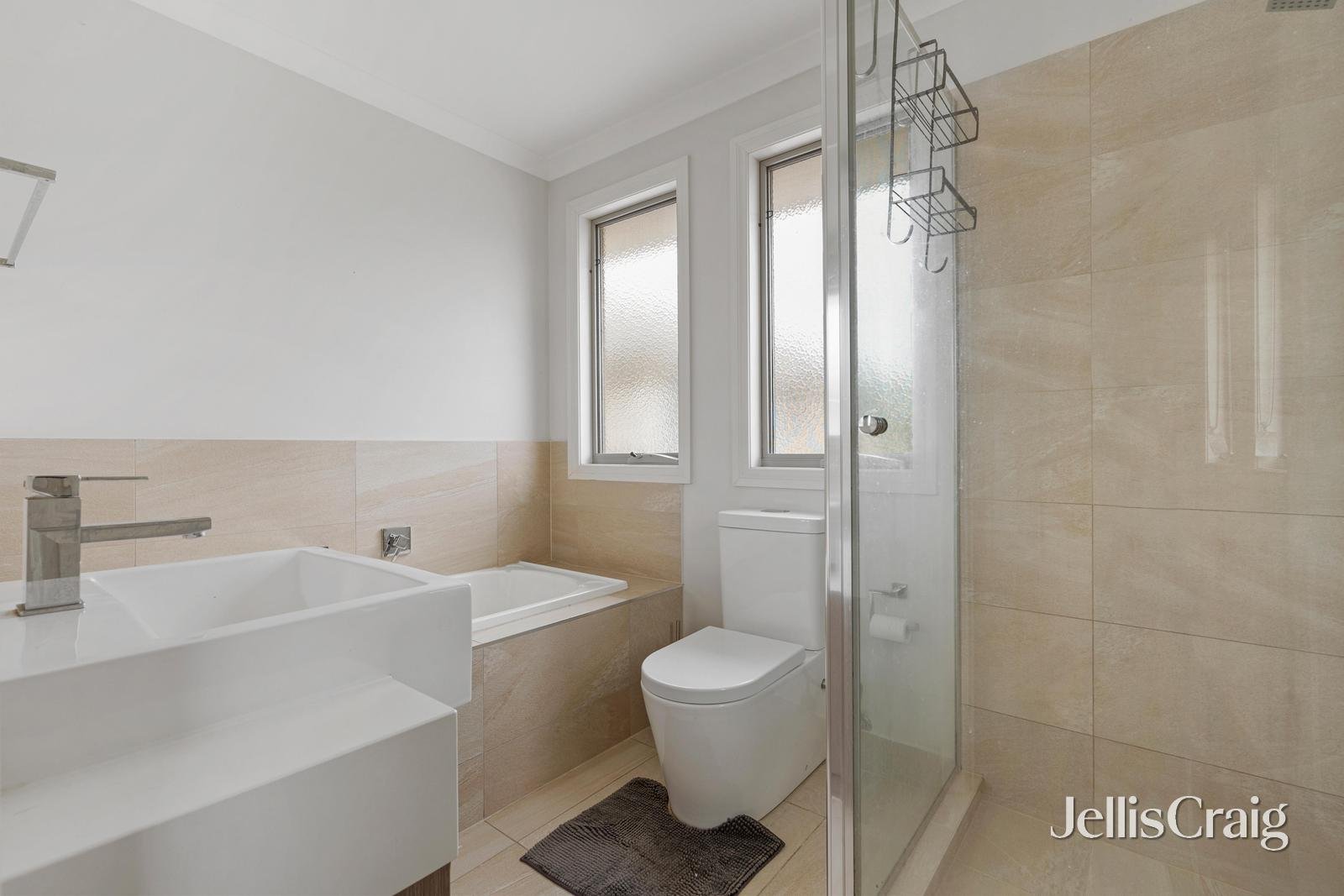 2/250 Waverley Road, Mount&nbsp;Waverley image 9