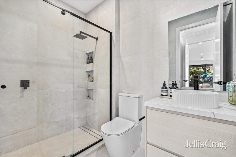 2/251 Burwood Highway, Burwood&nbsp;East image 5