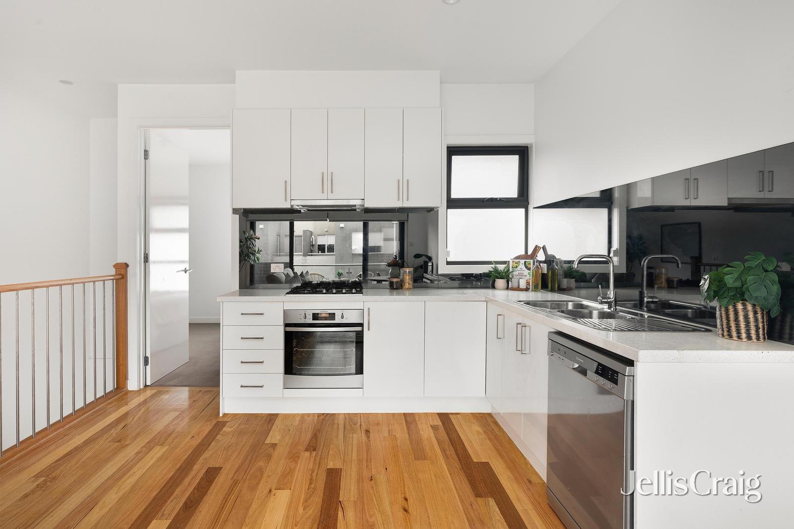 2/251 Edward Street, Brunswick&nbsp;East image 3