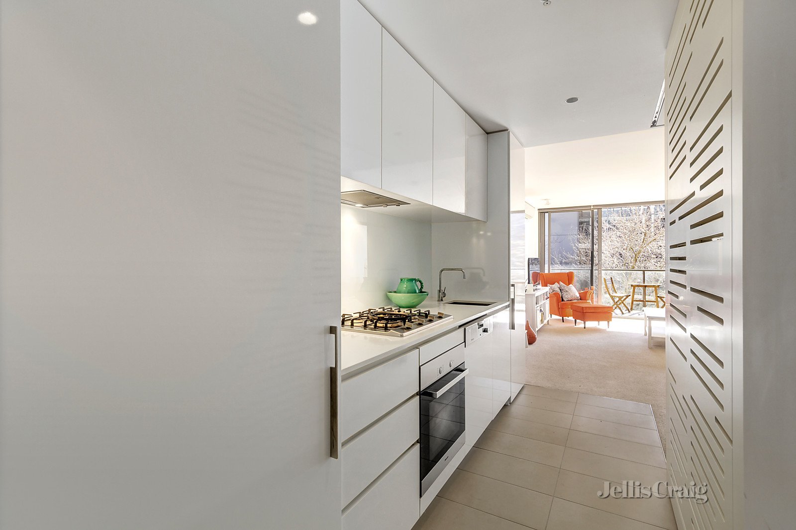 225/14 Elizabeth Street, Malvern image 3