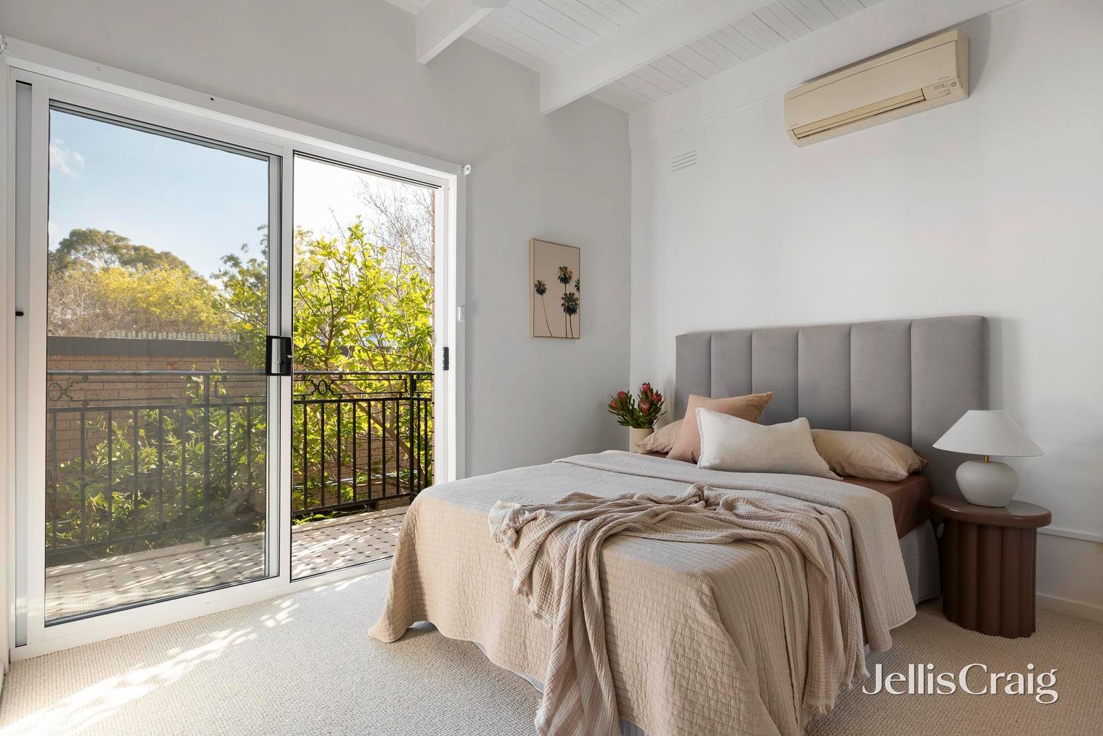 2/258-262 Rae Street, Fitzroy North image 8