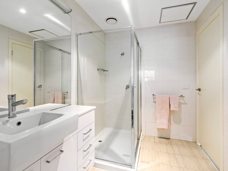 Property Gallery Thumbnail 5