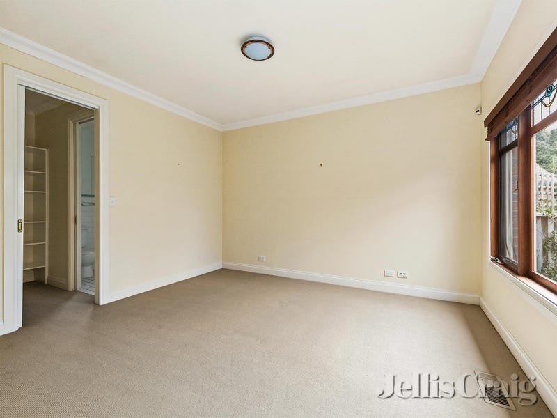 2/26 Amelia Street, Mckinnon image 4