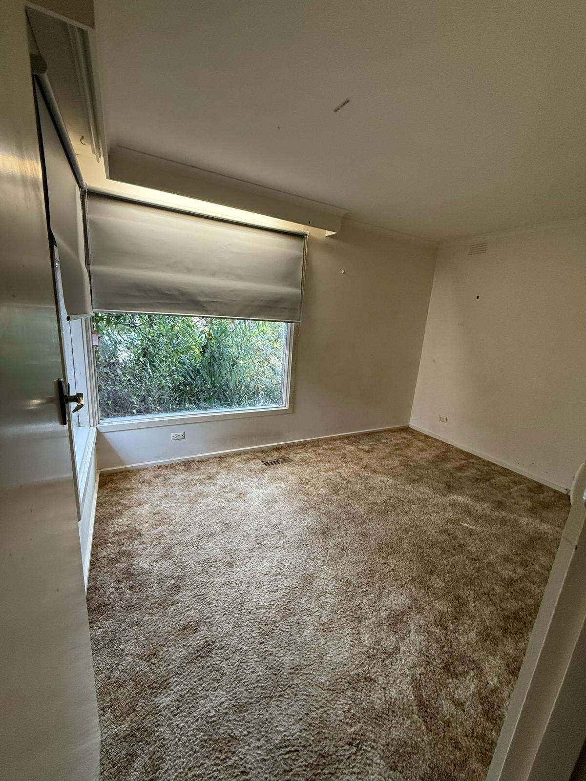 226 Gallaghers Road, Glen Waverley image 3