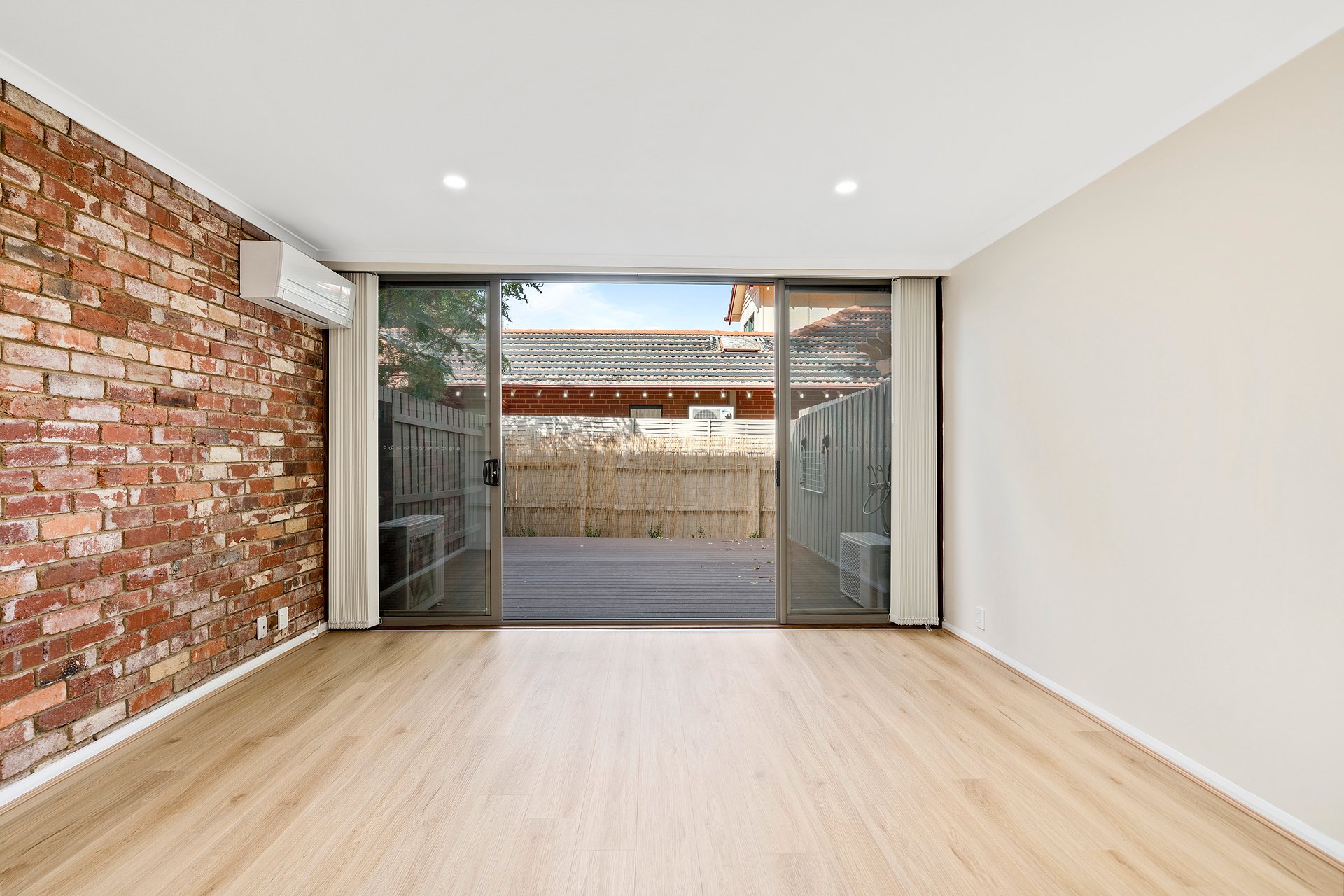 2/26 Gordon Street, Balwyn image 3