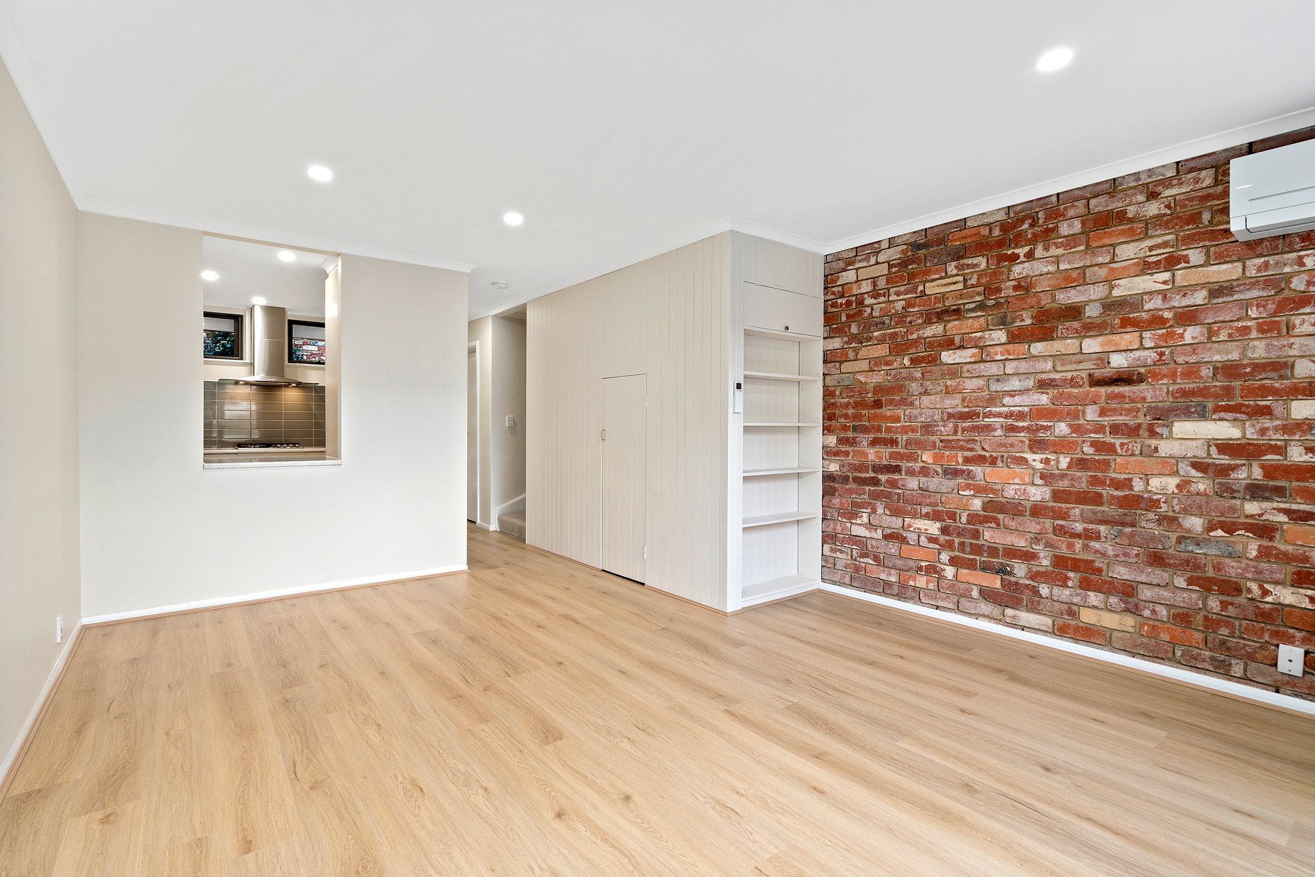 2/26 Gordon Street, Balwyn image 4