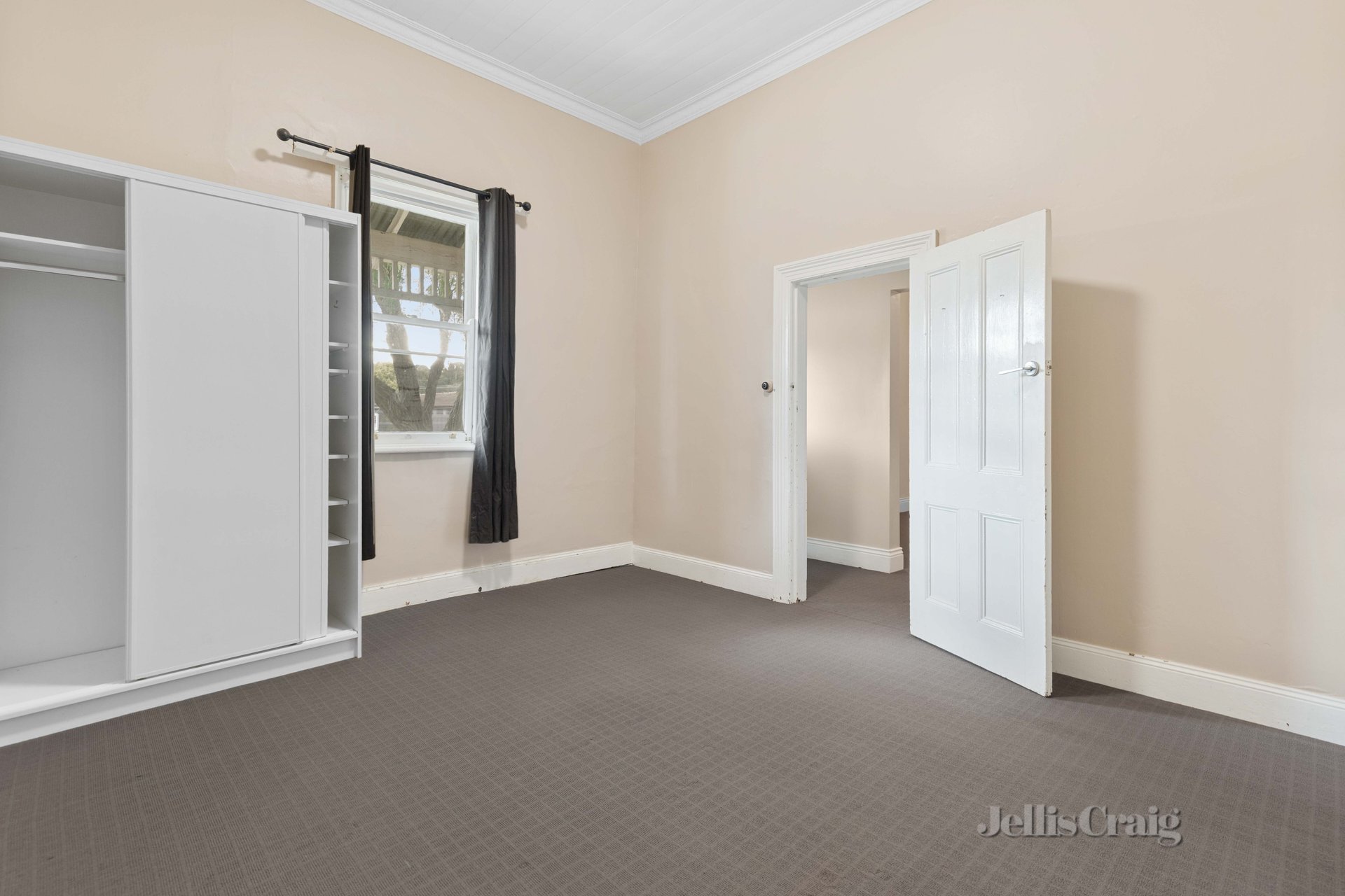 226 Humffray Street North, Ballarat East image 6