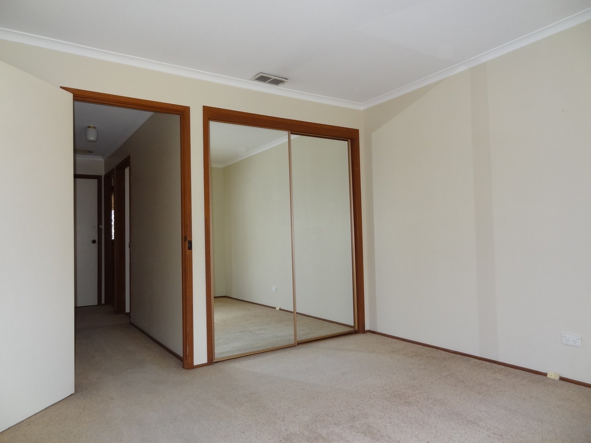 2/26 Jackson Street, Croydon image 10