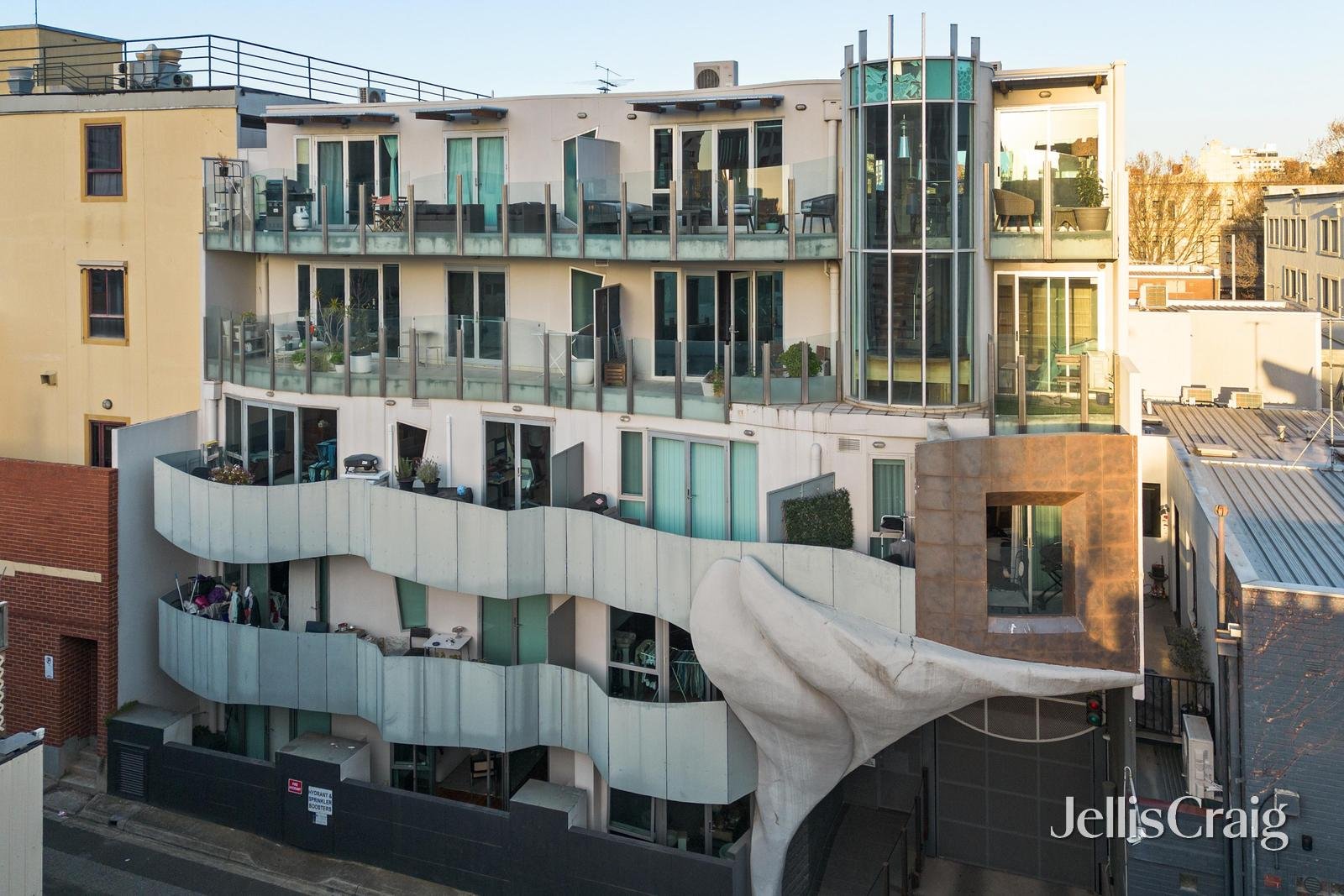 2/26 Little Cardigan Street, Carlton image 2