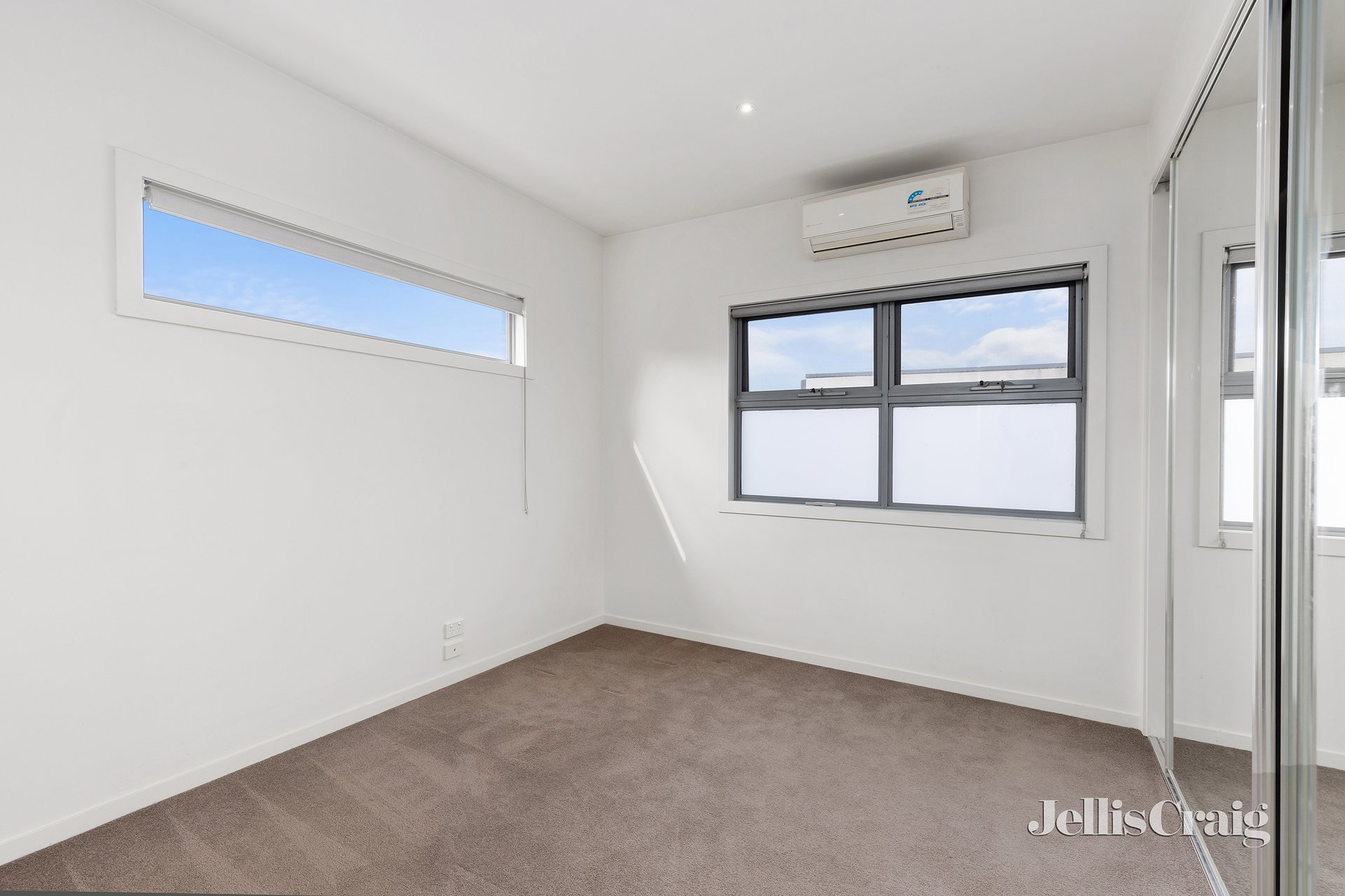 2/26 Lower Plenty Road, Rosanna image 5