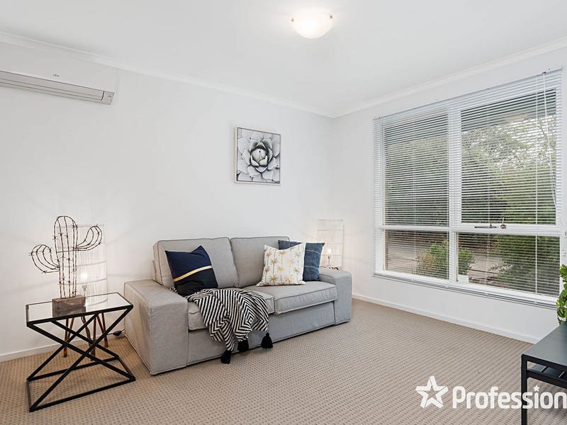 2/26 Lusher Road, Croydon image 3