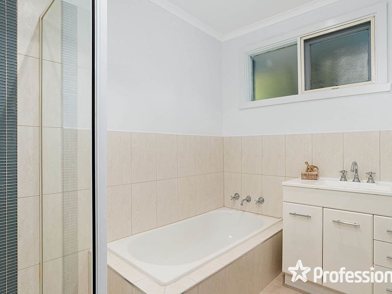 2/26 Lusher Road, Croydon image 11