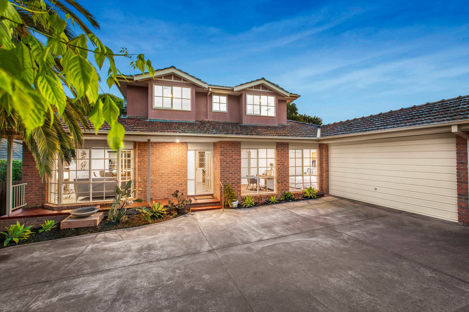 Property Gallery - Main Image