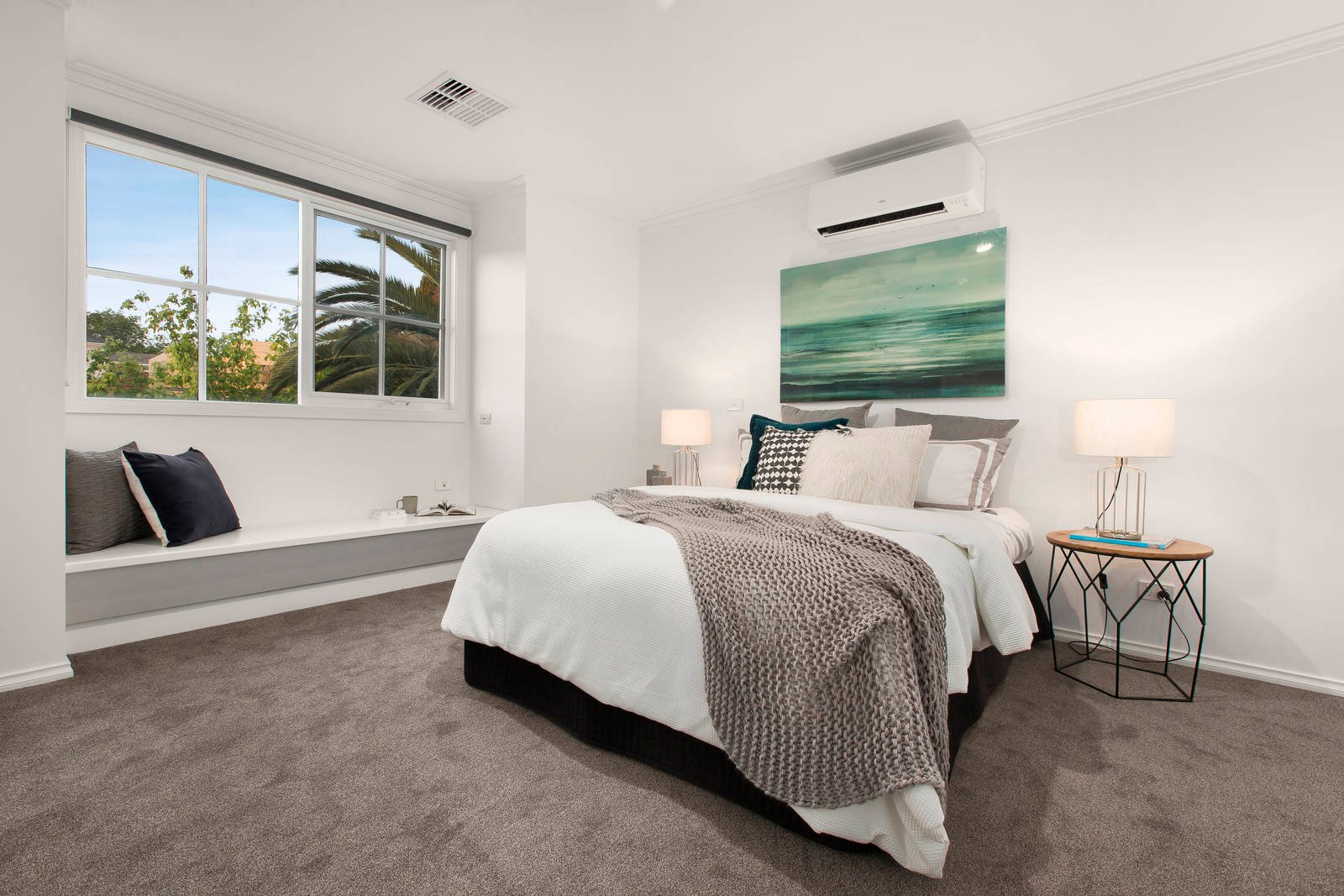 Property Gallery Thumbnail 4