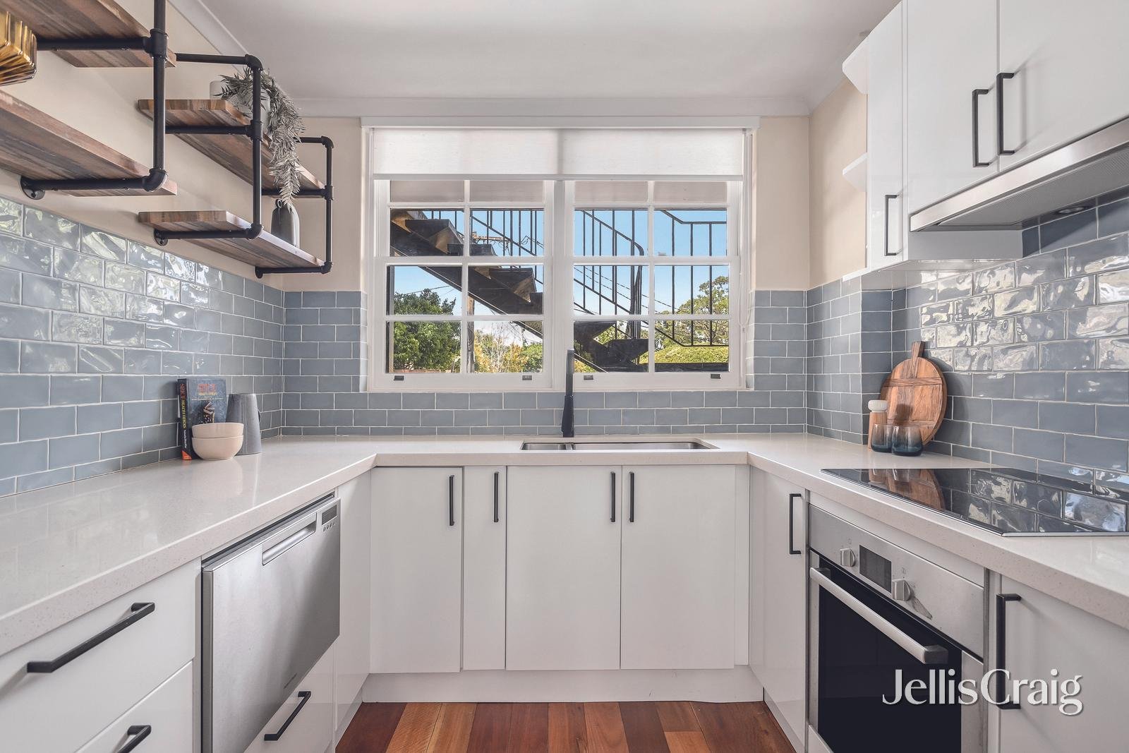 2/26 Pearson Street, Brighton image 7