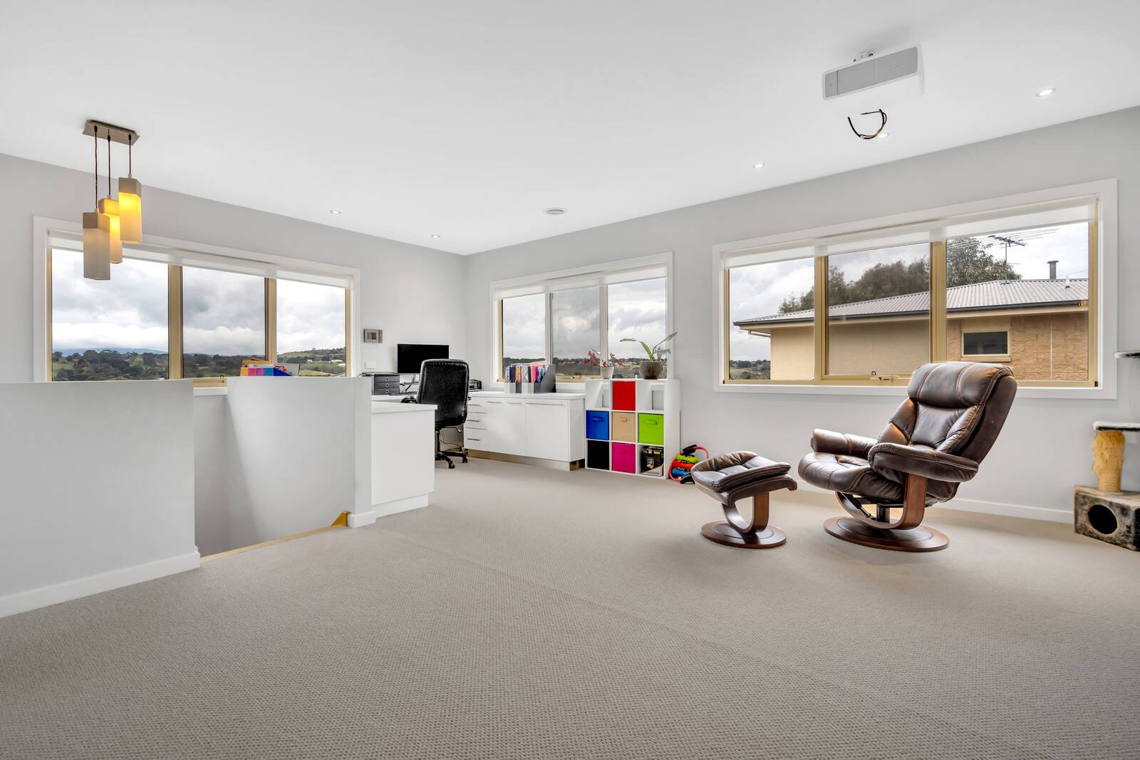 Property Gallery Thumbnail 8