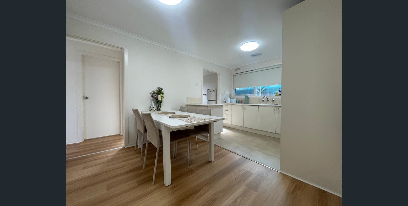 2/26 Wantirna Road, Ringwood image 2