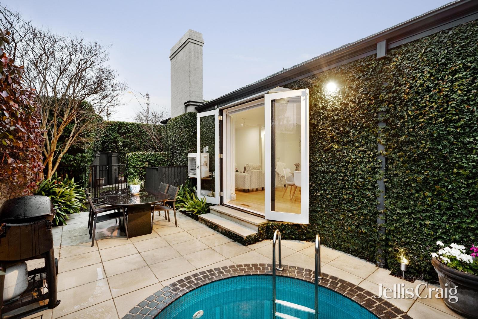 226 Wattletree Road, Malvern image 12