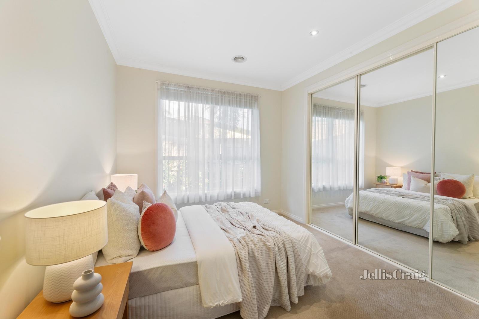 2/26 Winbourne Road, Mount Waverley image 9