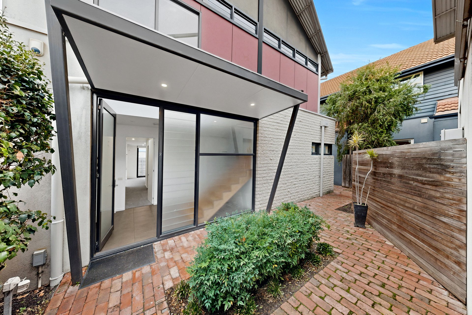 2/260 Barkly Street, St&nbsp;Kilda image 13
