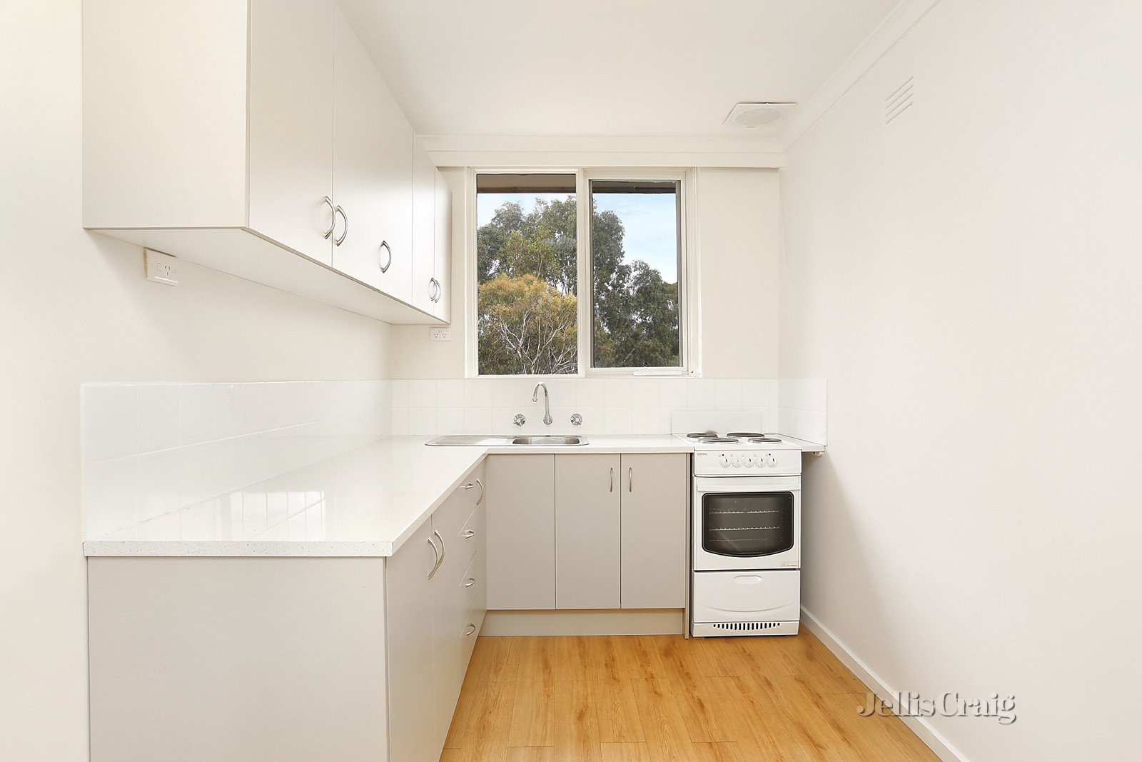 22/614 Moreland Road, Brunswick West image 2