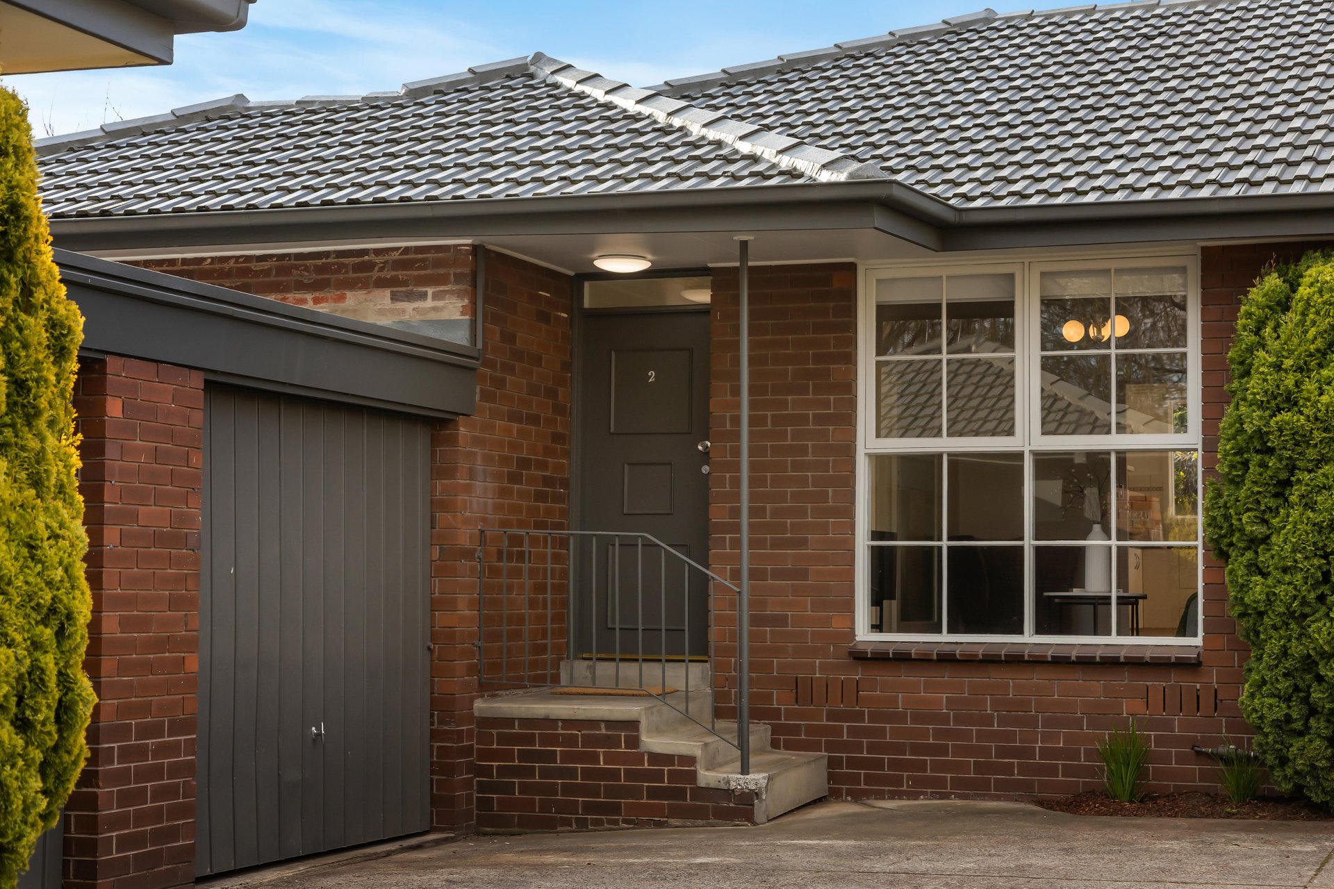 2/263 Mont Albert Road, Surrey Hills image 1