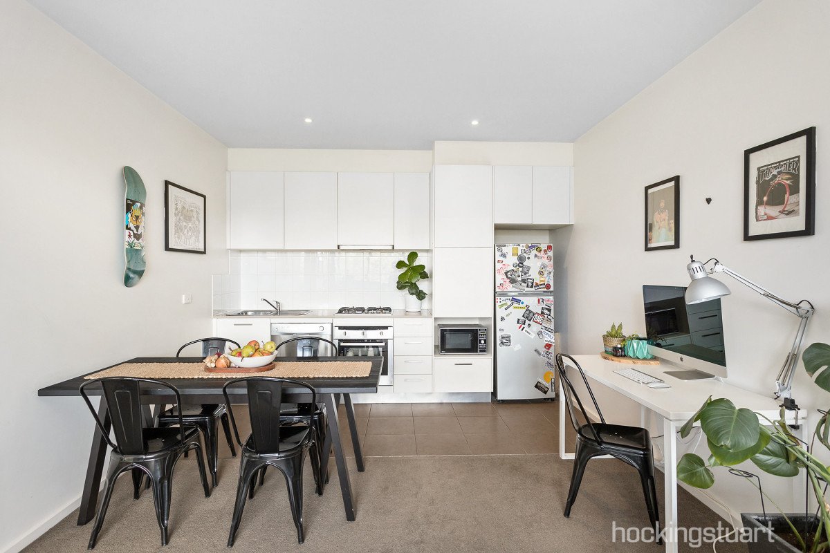 2/266 Alexandra Parade East, Clifton Hill image 2