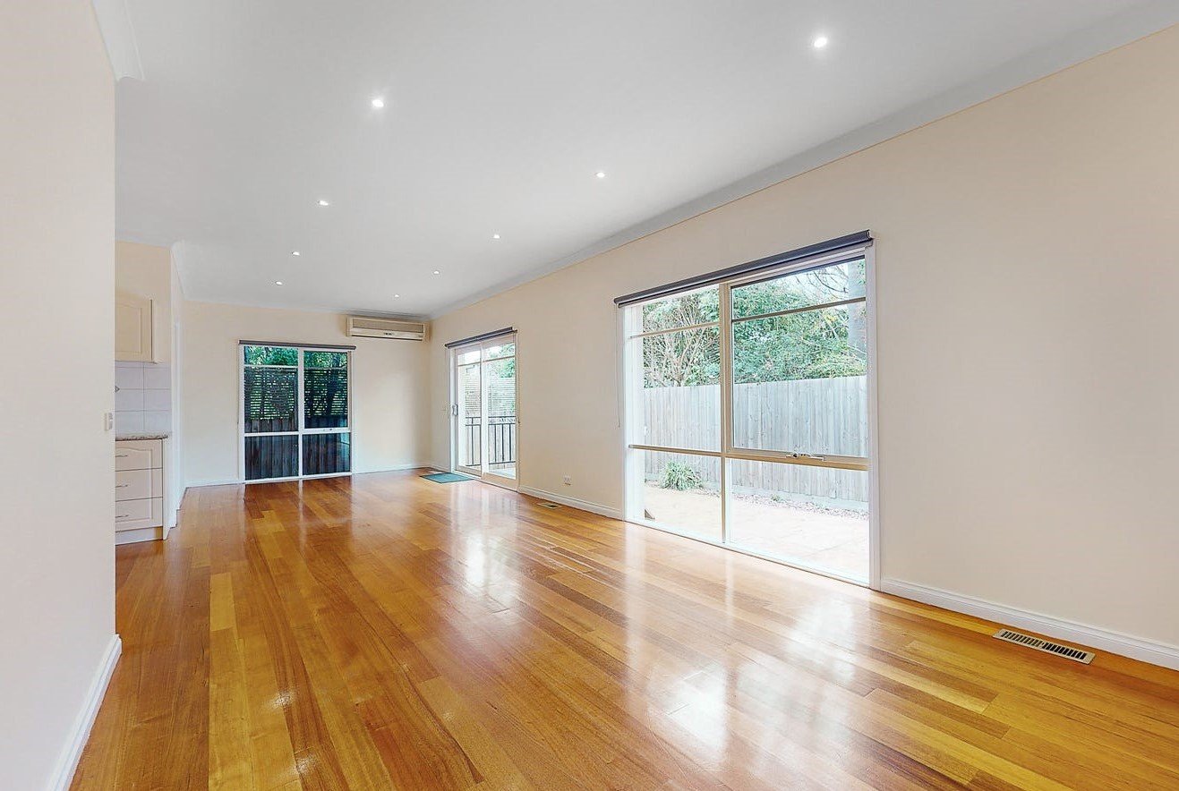 2/266 Tucker Road, Bentleigh image 2