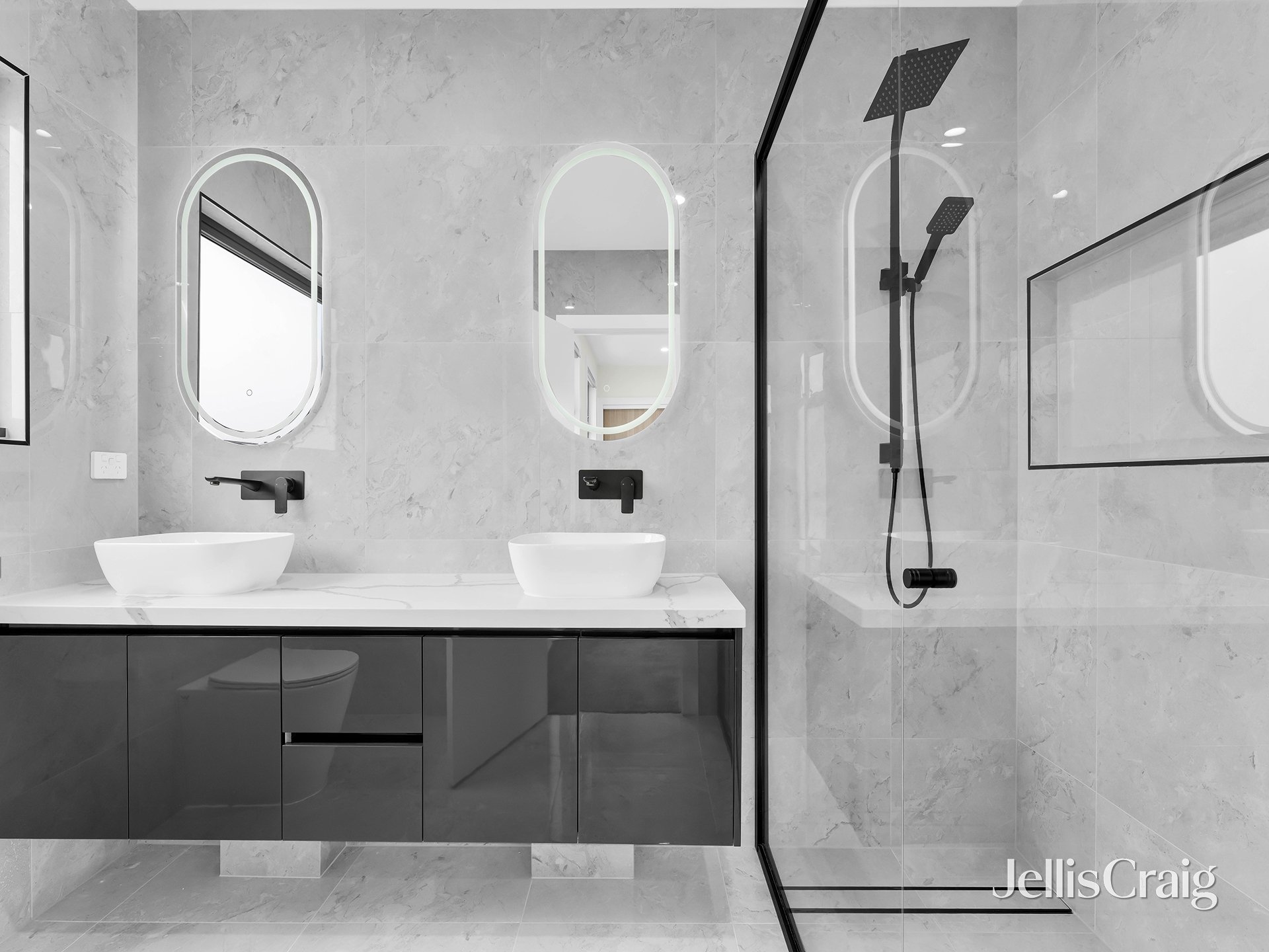 2/27 Adelaide Avenue, Mount&nbsp;Waverley image 5