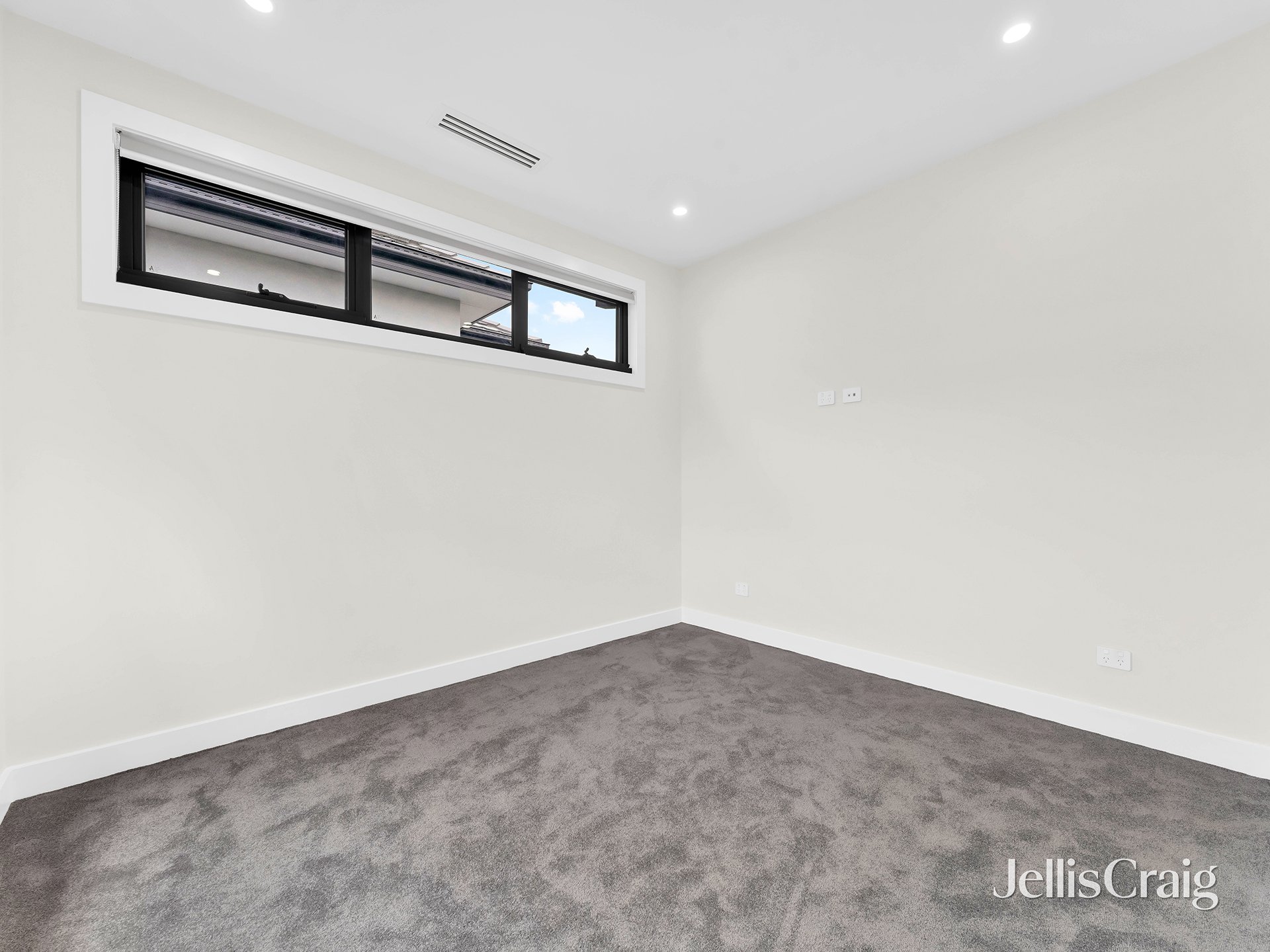 2/27 Adelaide Avenue, Mount&nbsp;Waverley image 6