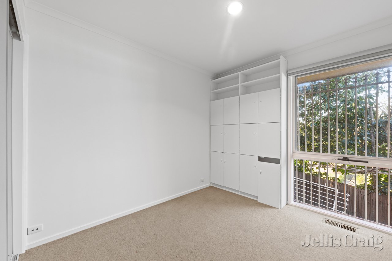2/27 Alfreda Avenue, Rosanna image 6