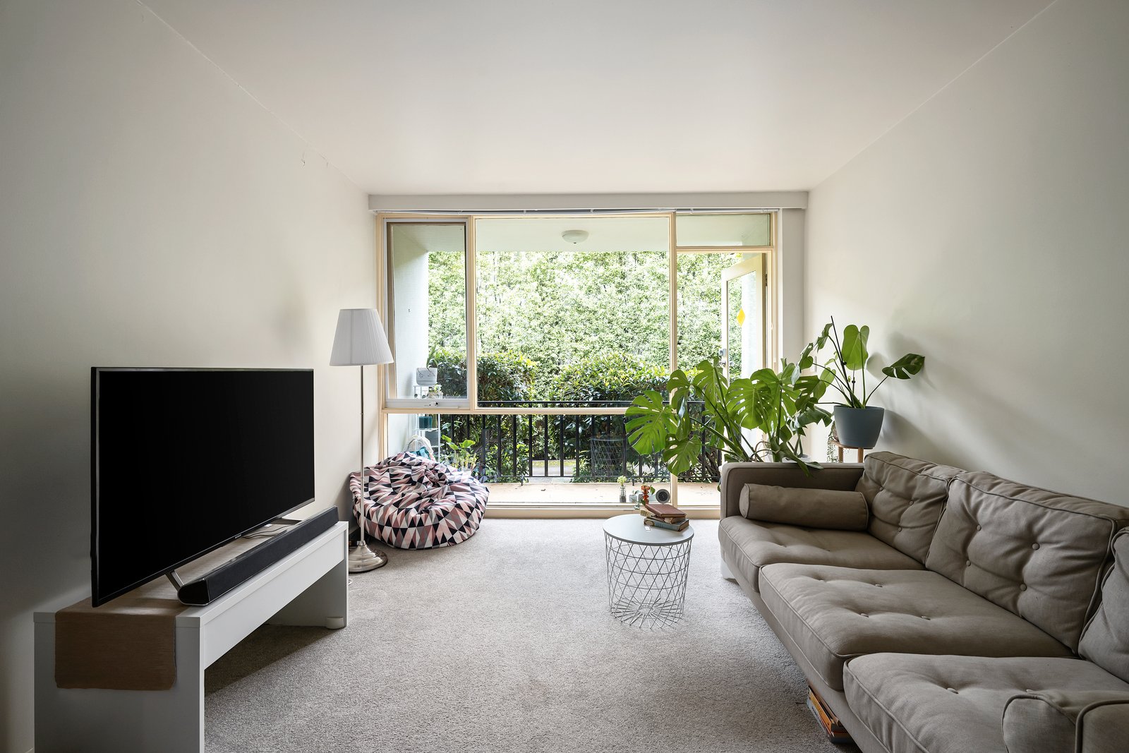 Property Gallery Thumbnail 2