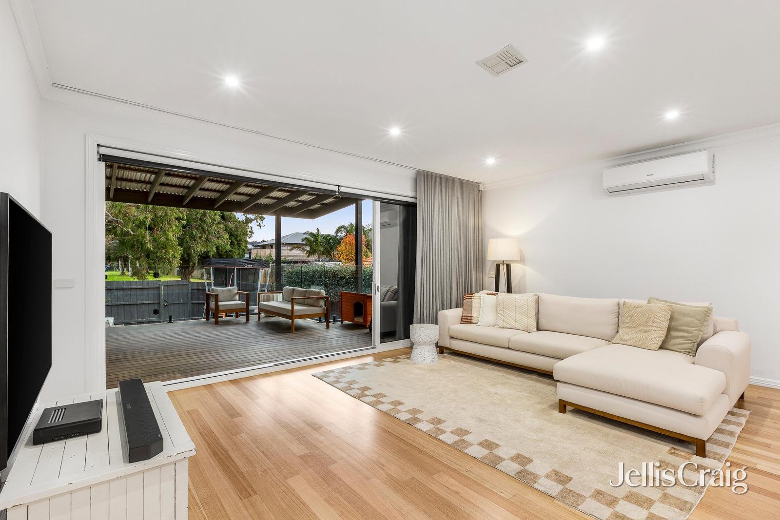 2/27 Brentwood Avenue, Pascoe&nbsp;Vale&nbsp;South image 2