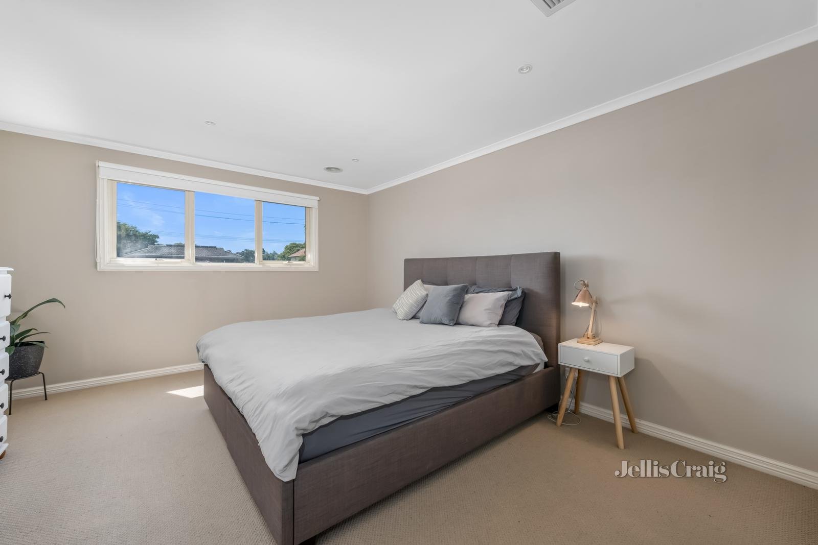 2/27 Brentwood Avenue, Pascoe Vale South image 6