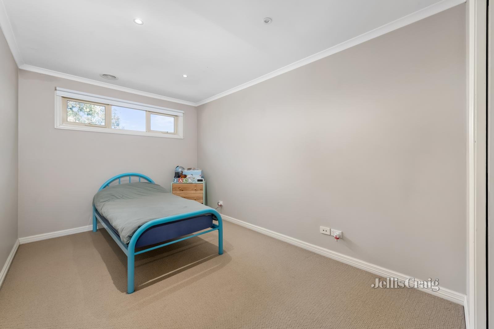 2/27 Brentwood Avenue, Pascoe Vale South image 9