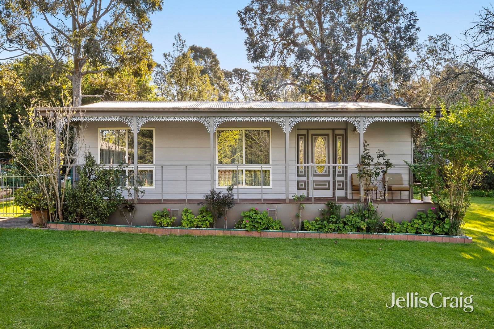 227 Bungower Road, Somerville image 23
