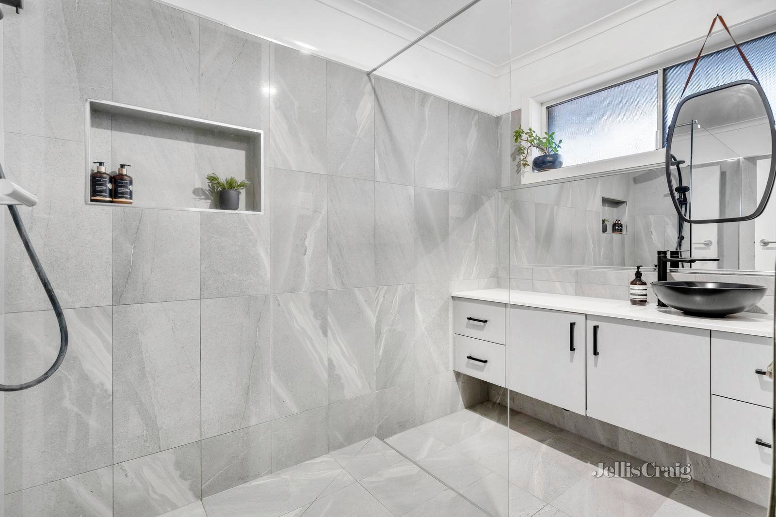 2/27 Cope Street, Coburg image 7
