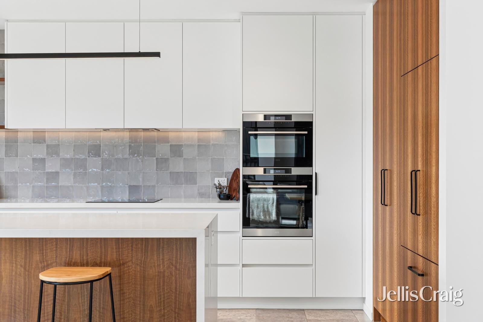 2/27 Corinella Road, Woodend image 5