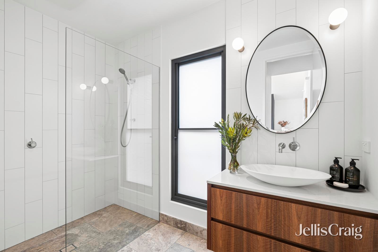 2/27 Corinella Road, Woodend image 13