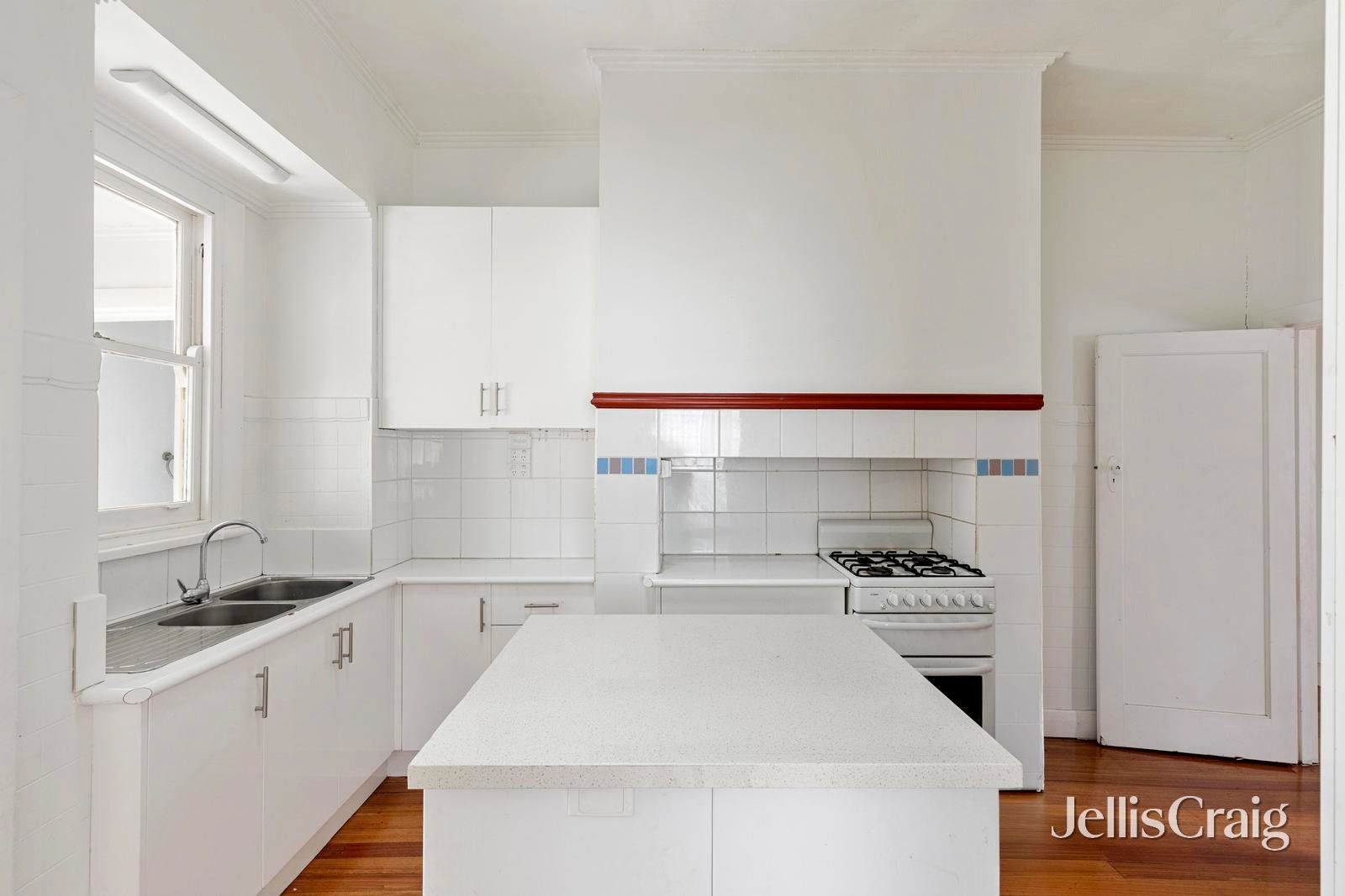 227 Darebin Road, Thornbury image 5
