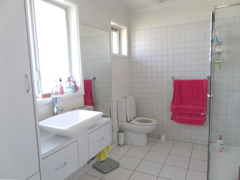 2/27 Isabella Street, Geelong&nbsp;West image 5